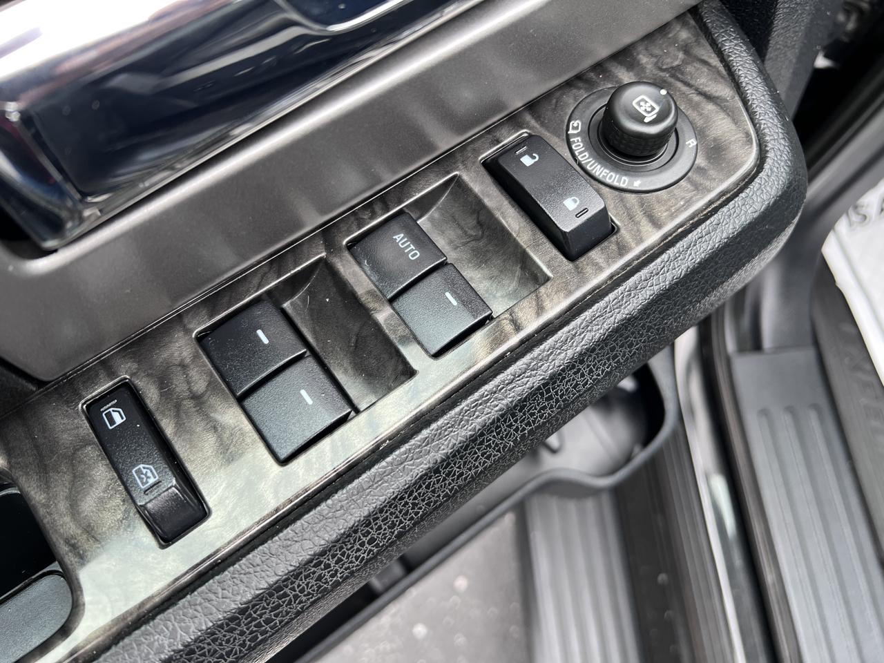 Ford Expedition EL 4WD 4dr Limited 2015