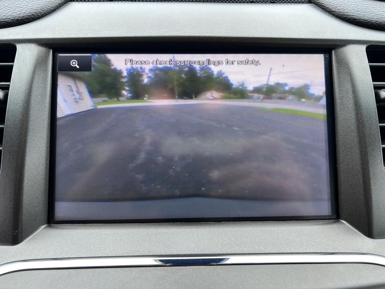 Lincoln MKS 4dr Sdn 3.7L AWD 2013