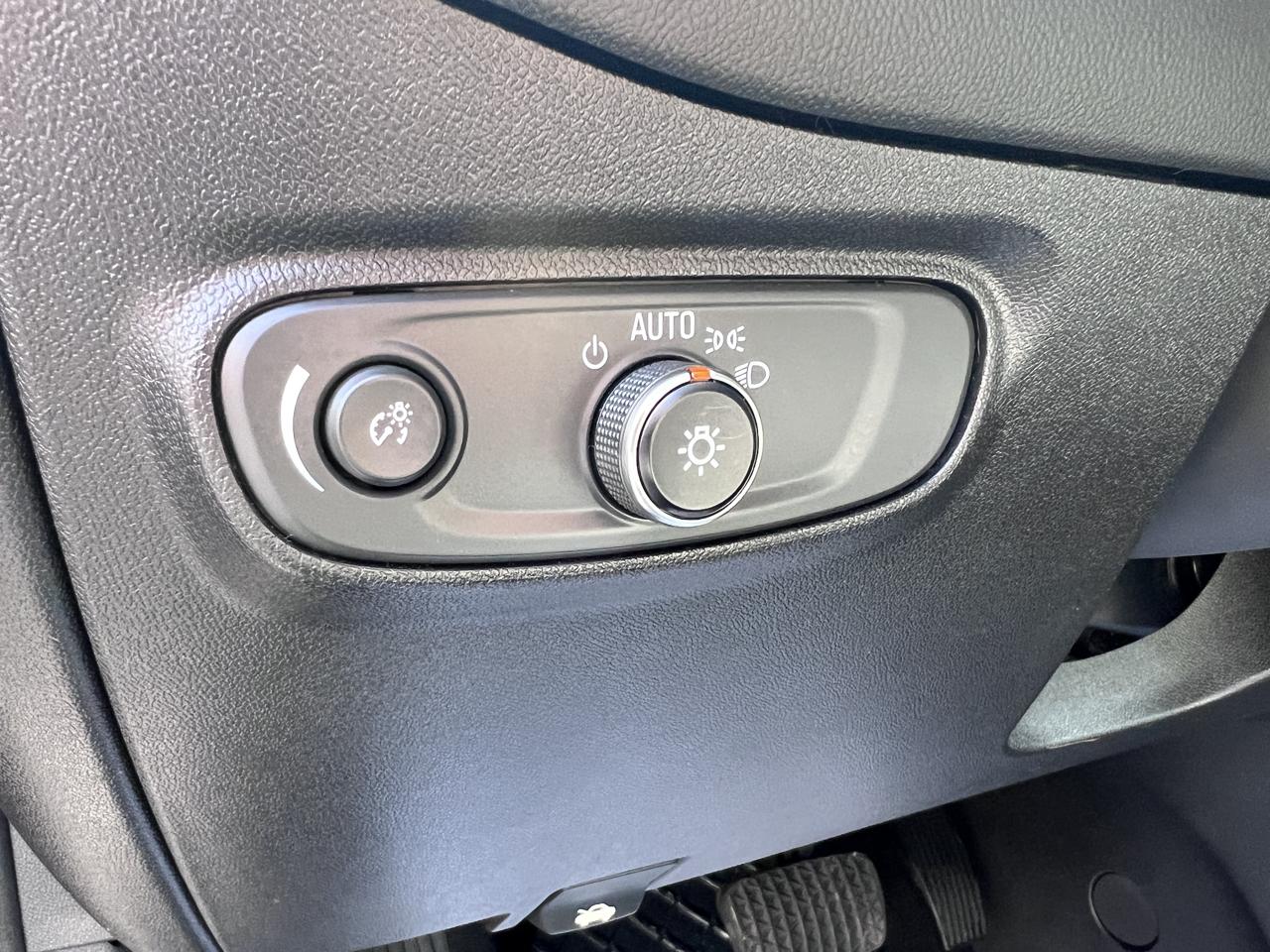 Chevrolet Equinox FWD 4dr LS w/1LS 2018