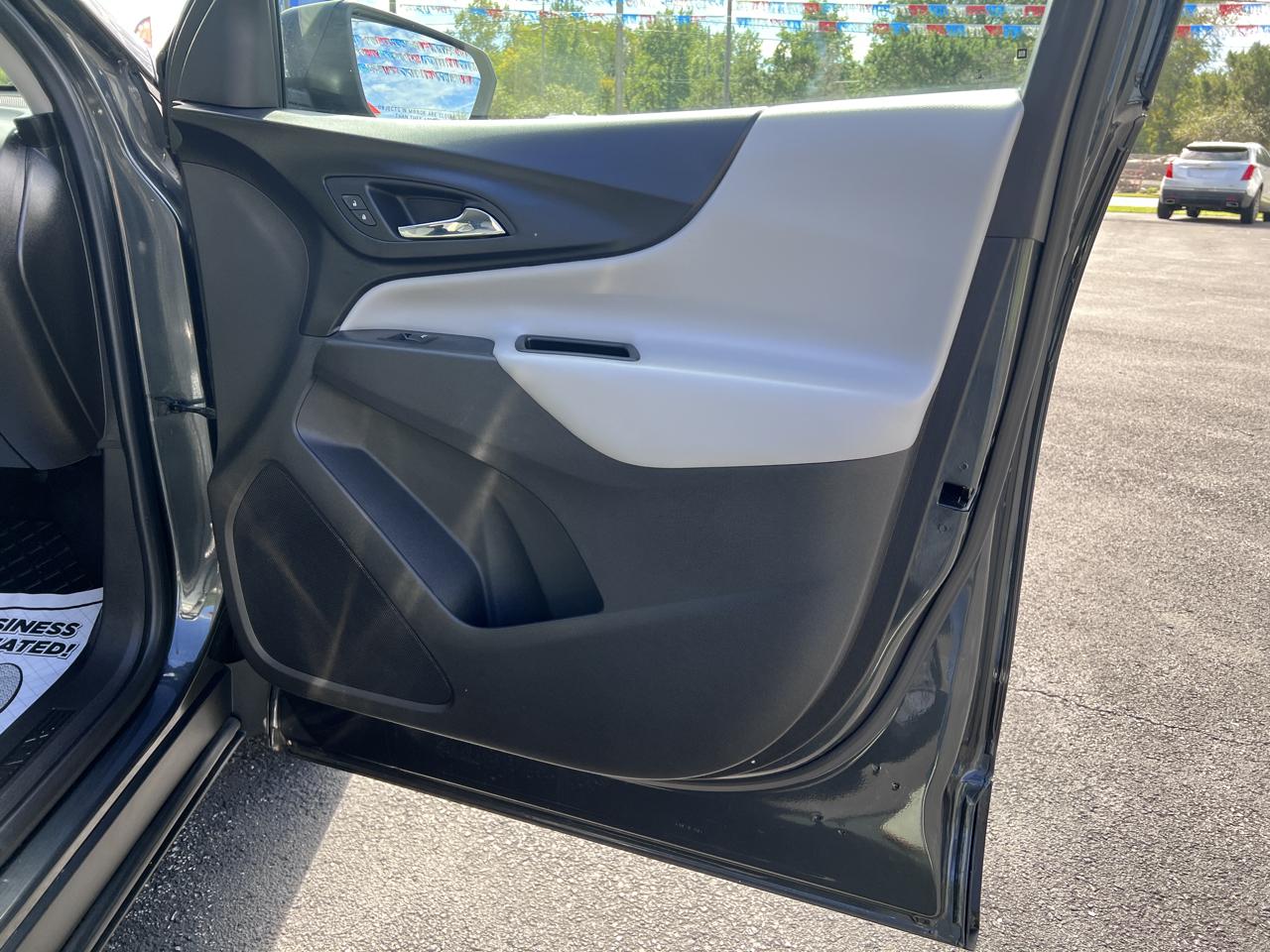 Chevrolet Equinox FWD 4dr LS w/1LS 2018