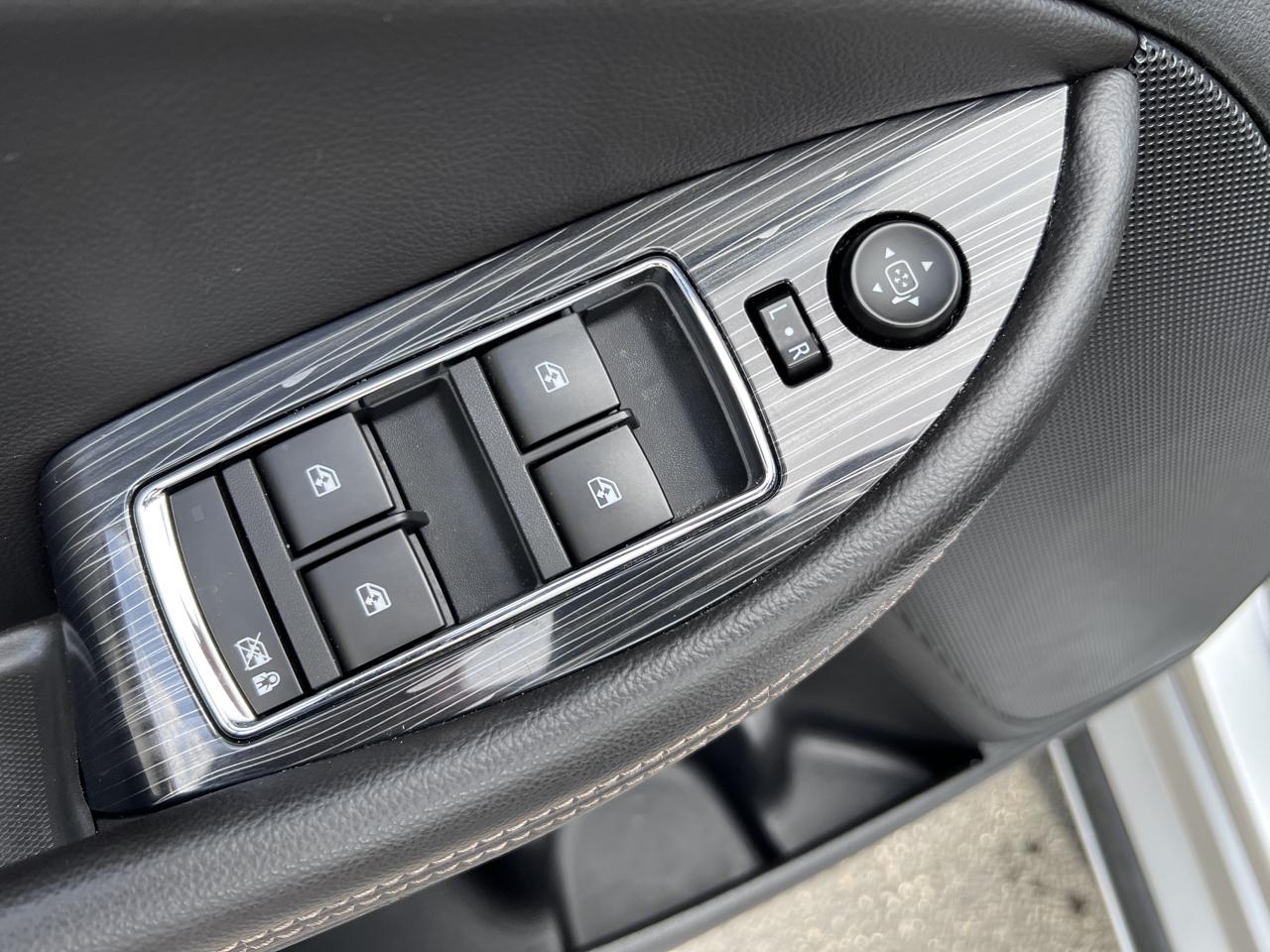 Chevrolet Impala 4dr Sdn LT w/1LT 2016