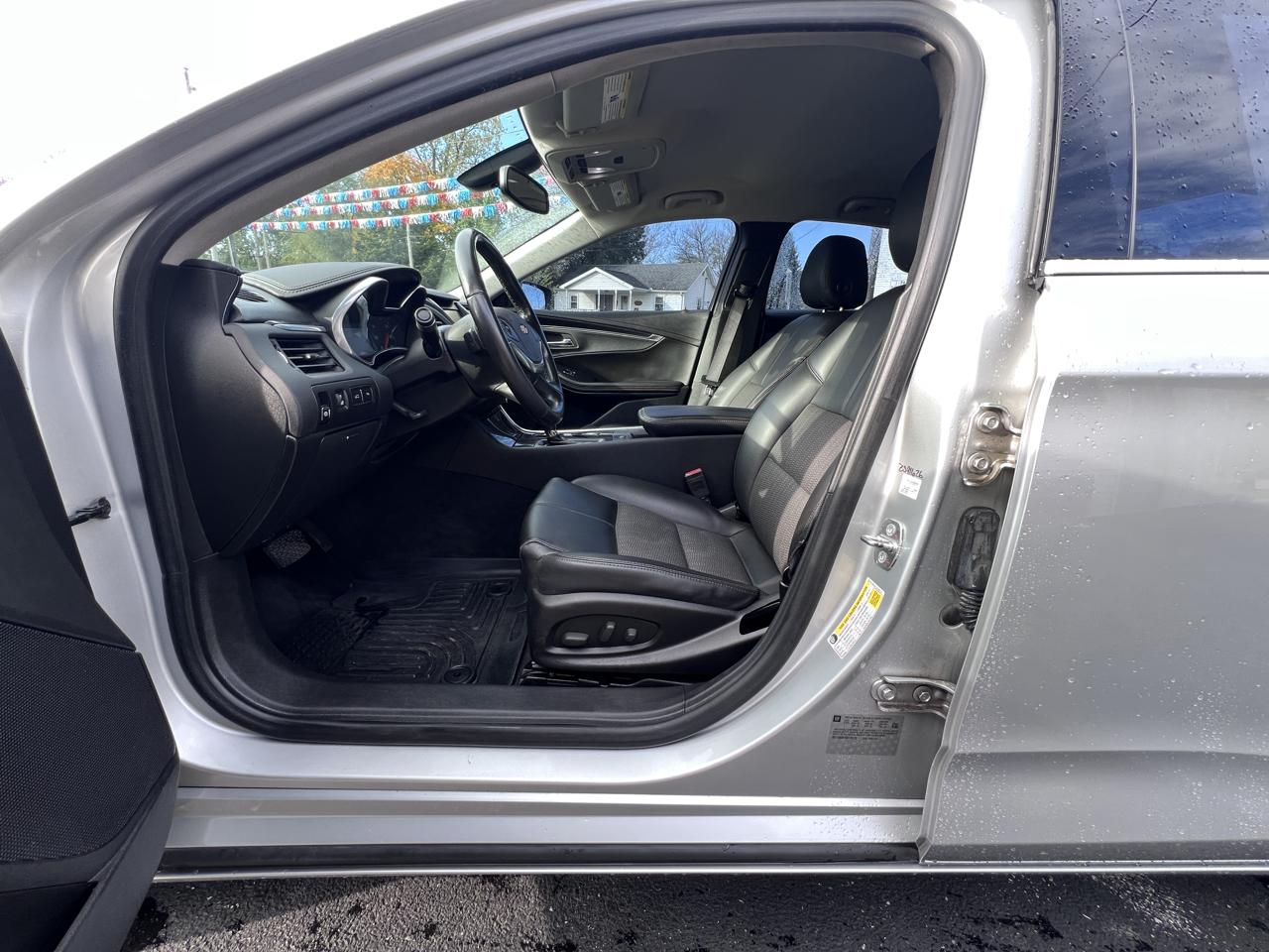 Chevrolet Impala 4dr Sdn LT w/1LT 2016
