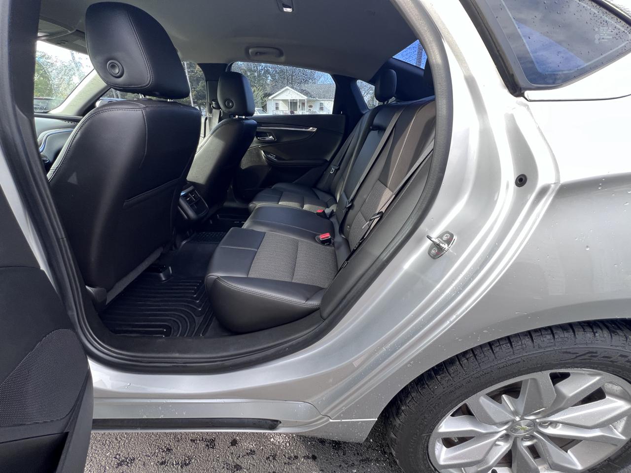 Chevrolet Impala 4dr Sdn LT w/1LT 2016