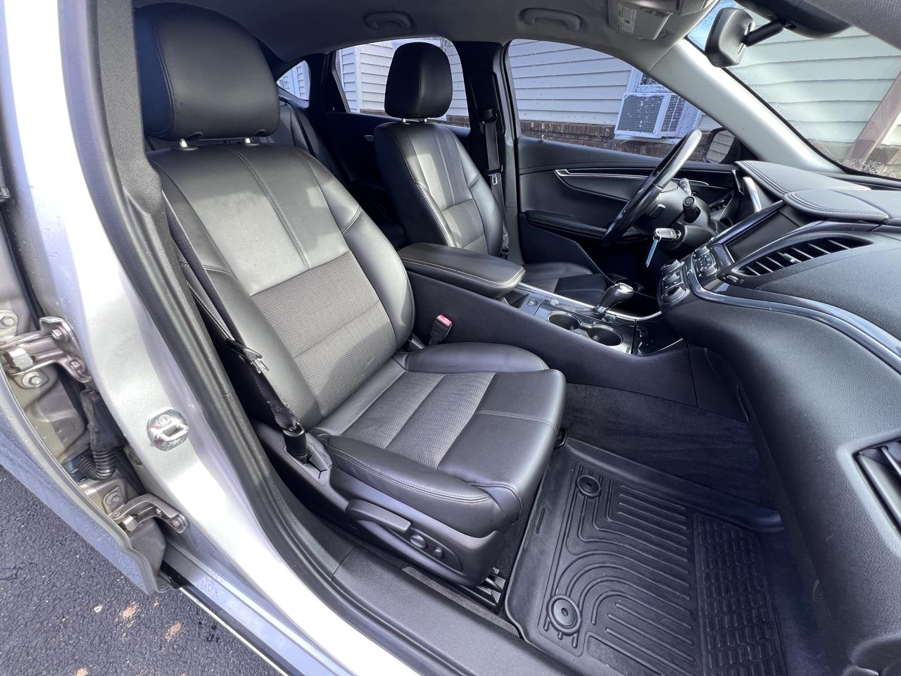 Chevrolet Impala 4dr Sdn LT w/1LT 2016