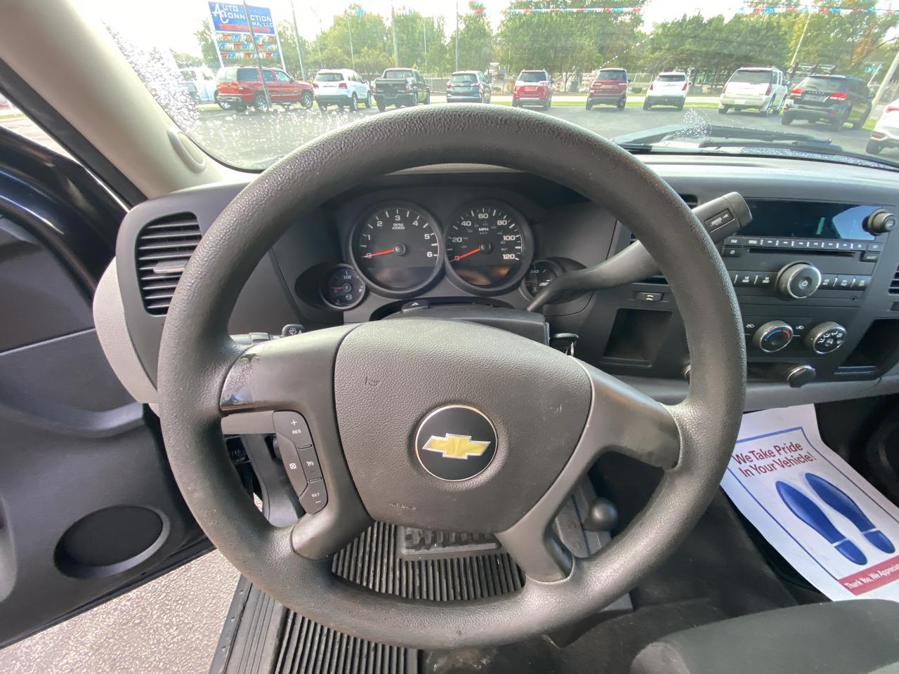 Chevrolet Silverado 1500 4WD Ext Cab 143.5" LS 2012