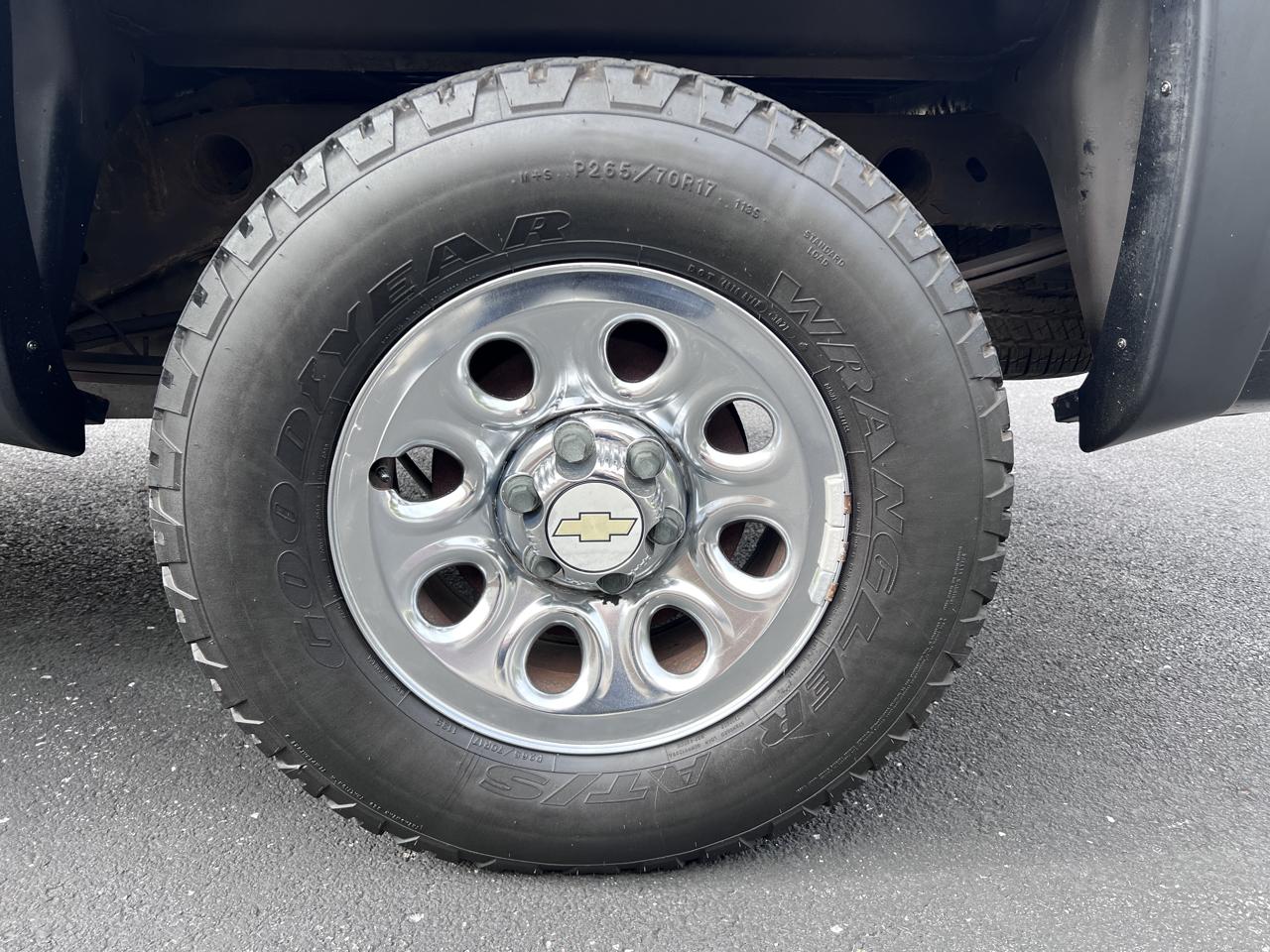 Chevrolet Silverado 1500 4WD Ext Cab 143.5" LS 2012