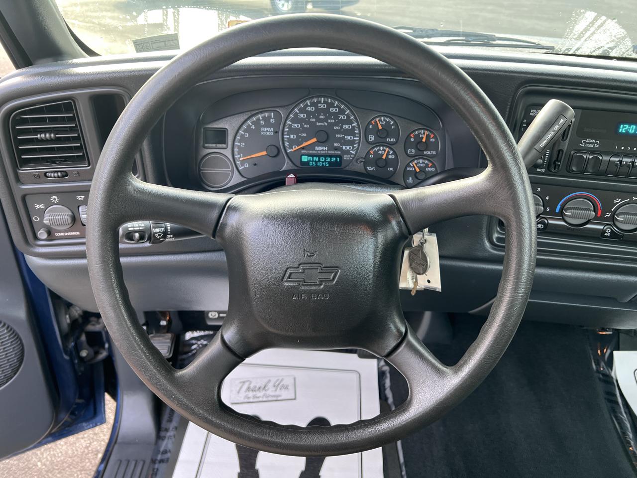 Chevrolet Silverado 1500 Reg Cab 119.0" WB 2002