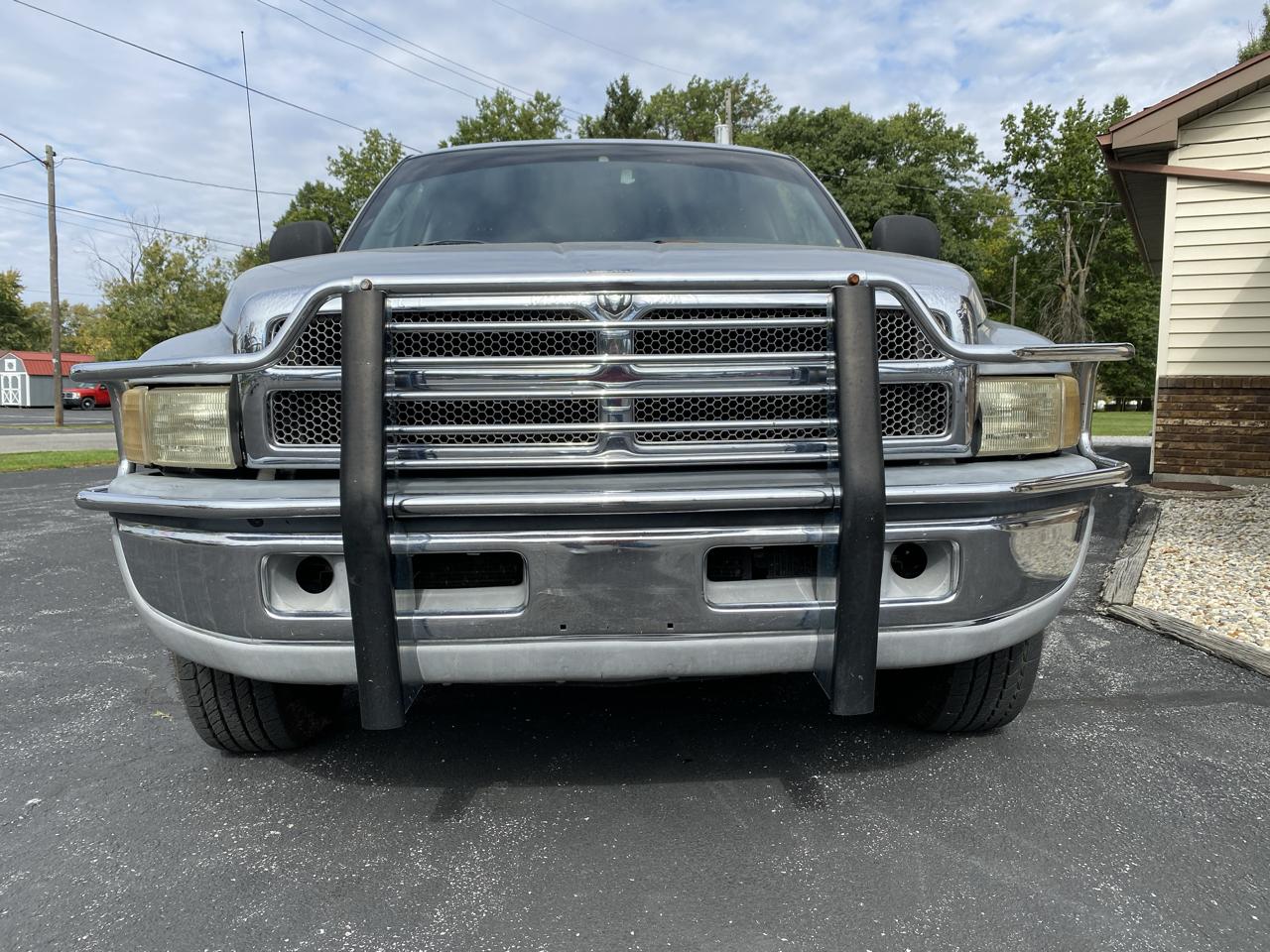 Dodge Ram 2500 4dr Quad Cab 139" WB HD 2000