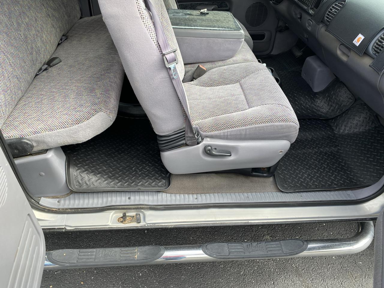 Dodge Ram 2500 4dr Quad Cab 139" WB HD 2000