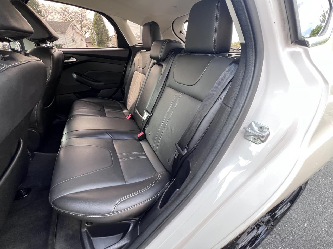 Ford Focus 5dr HB Titanium 2013