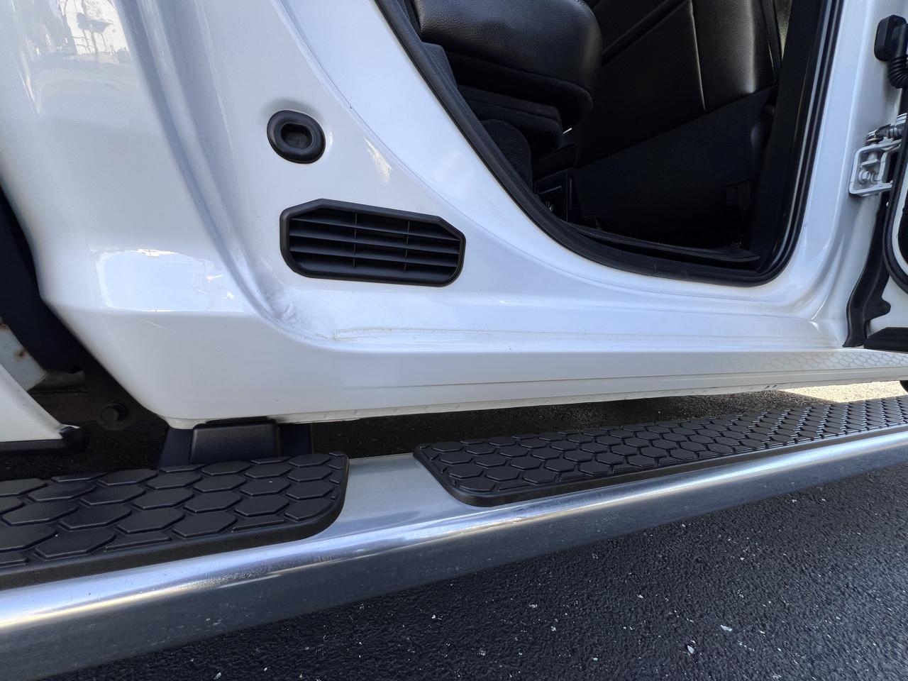 RAM 1500 4WD Crew Cab 140.5" Sport 2016