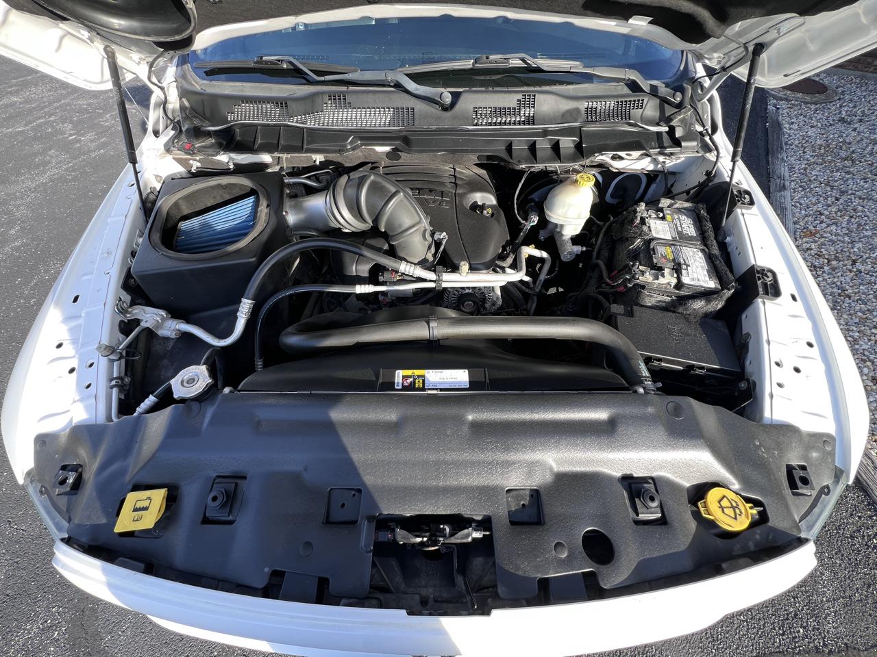 RAM 1500 4WD Crew Cab 140.5" Sport 2016