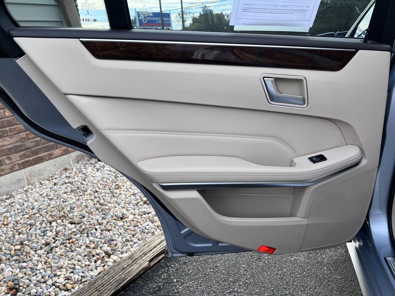 Mercedes-Benz E-Class 4dr Sdn E 350 Sport RWD 2015