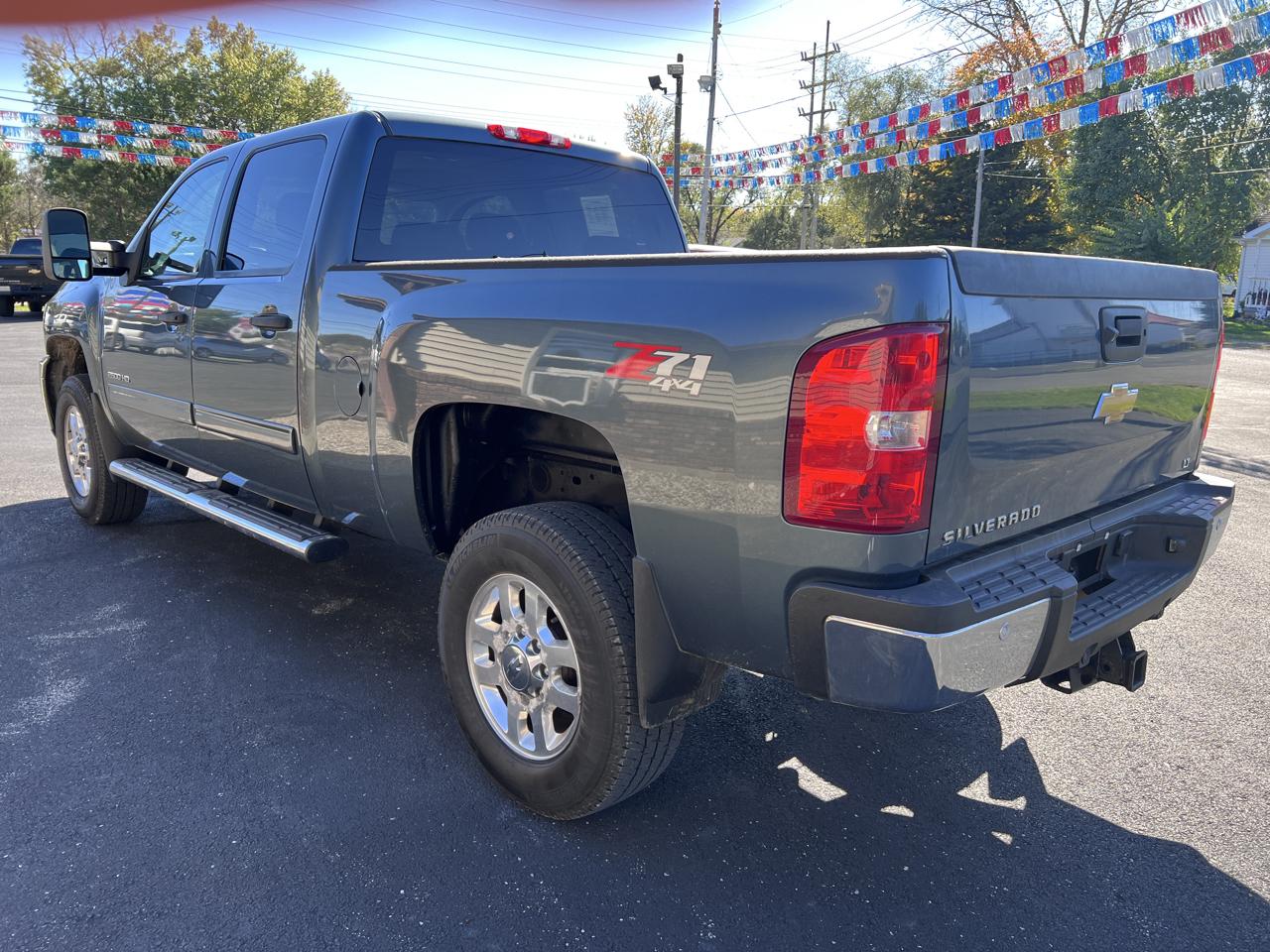 Chevrolet Silverado 2500HD 4WD Crew Cab 153.7" LT 2013