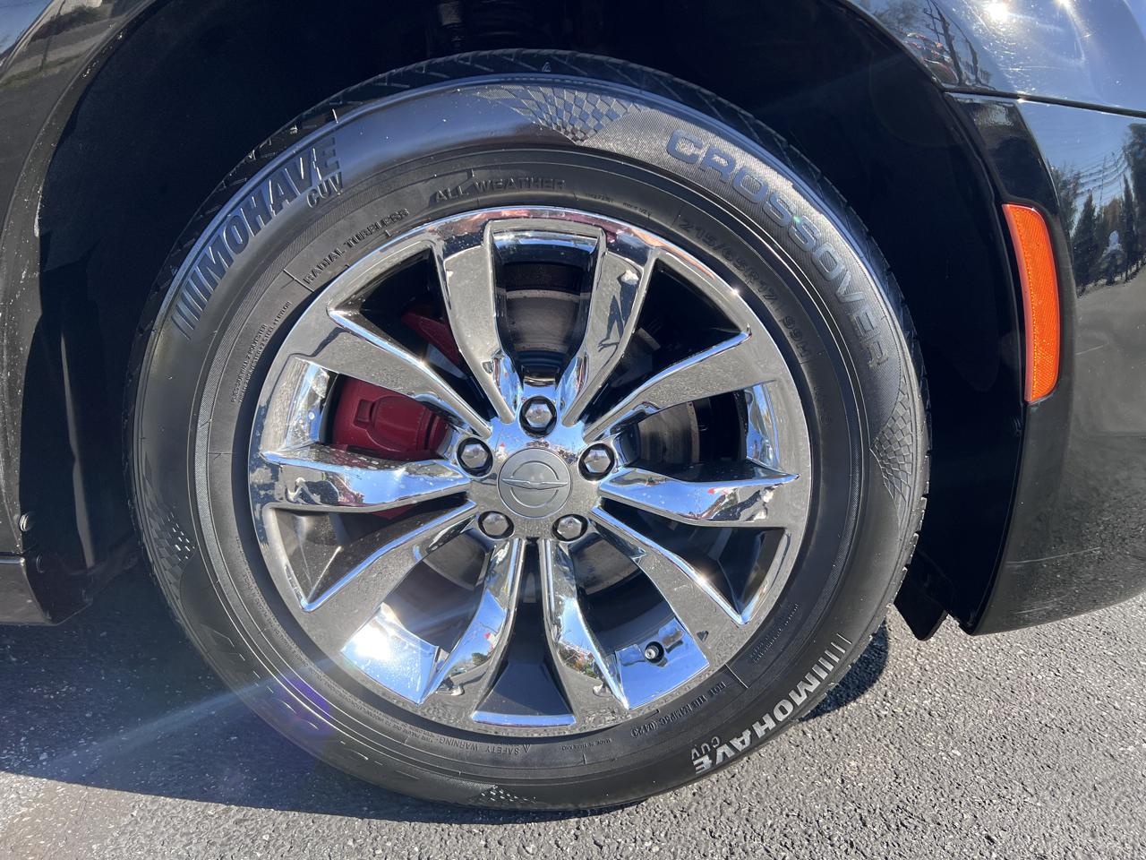 Chrysler 300 4dr Sdn Limited RWD 2015