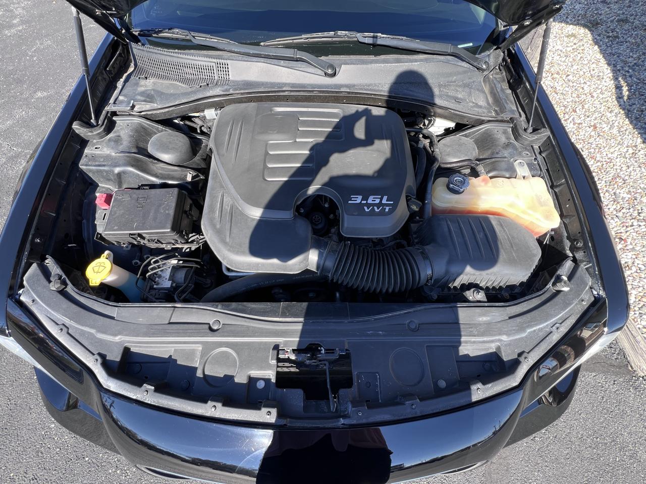 Chrysler 300 4dr Sdn Limited RWD 2015