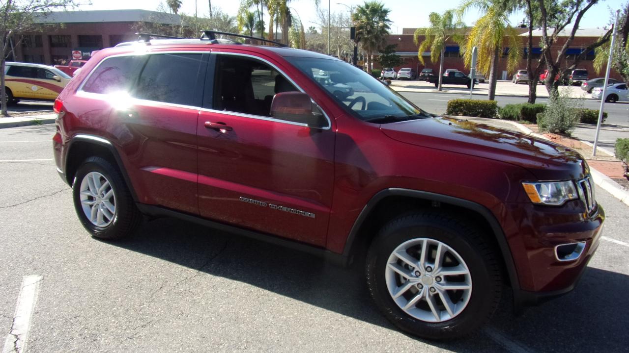 Jeep Grand Cherokee Laredo 4x2 2017