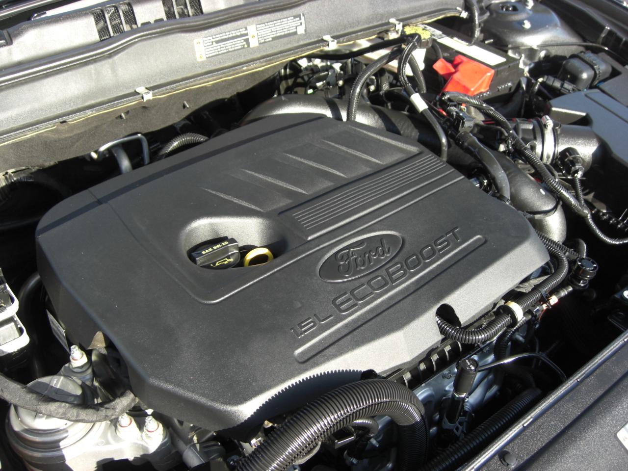 Ford Fusion SE FWD 2017