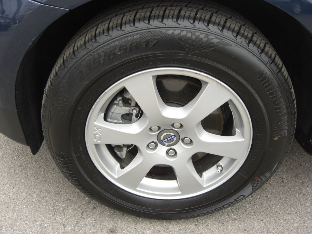 Volvo XC60 4dr 3.2L PZEV 2012