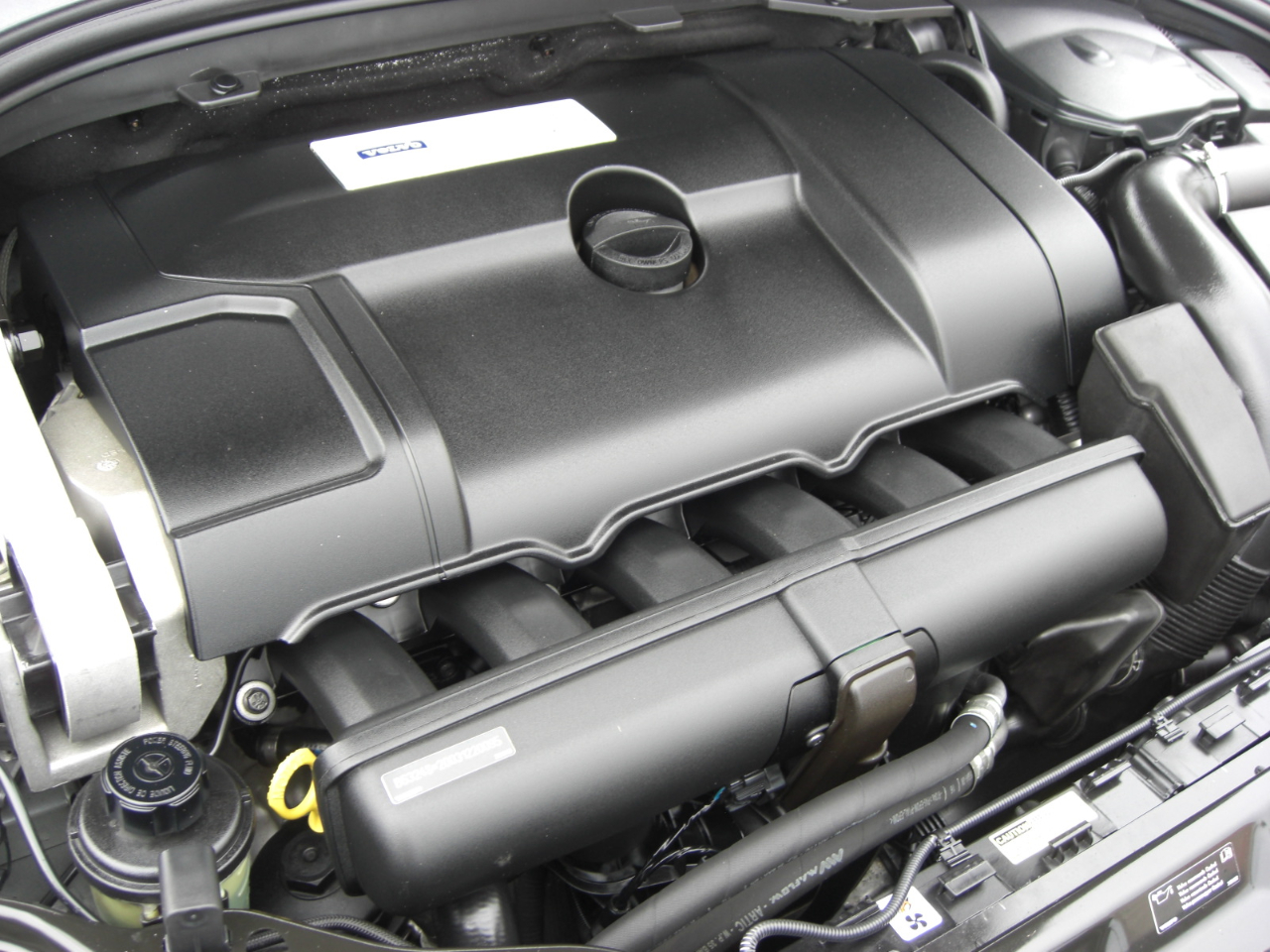 Volvo XC60 4dr 3.2L PZEV 2012