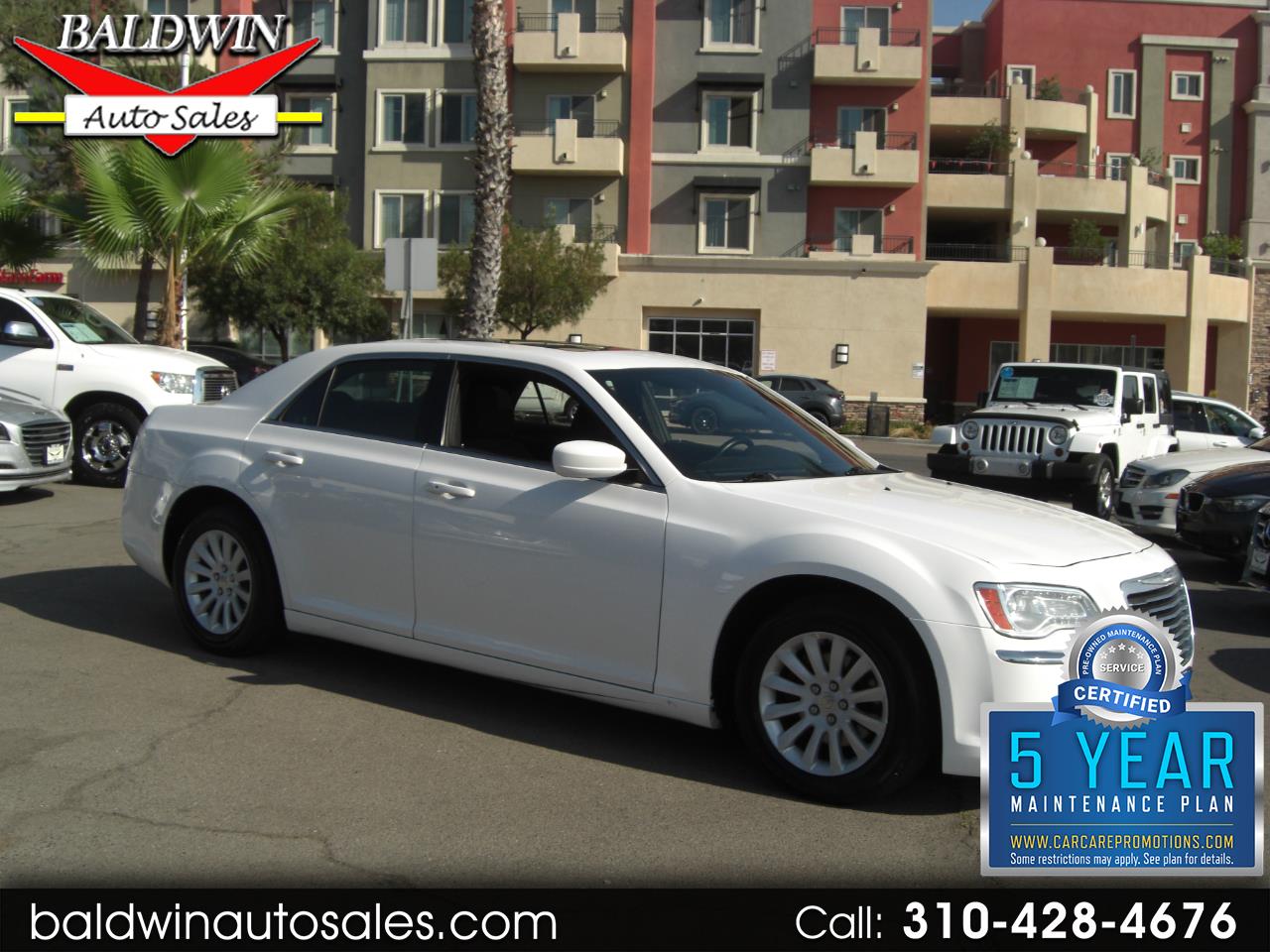 2014 Chrysler 300 4dr Sdn RWD
