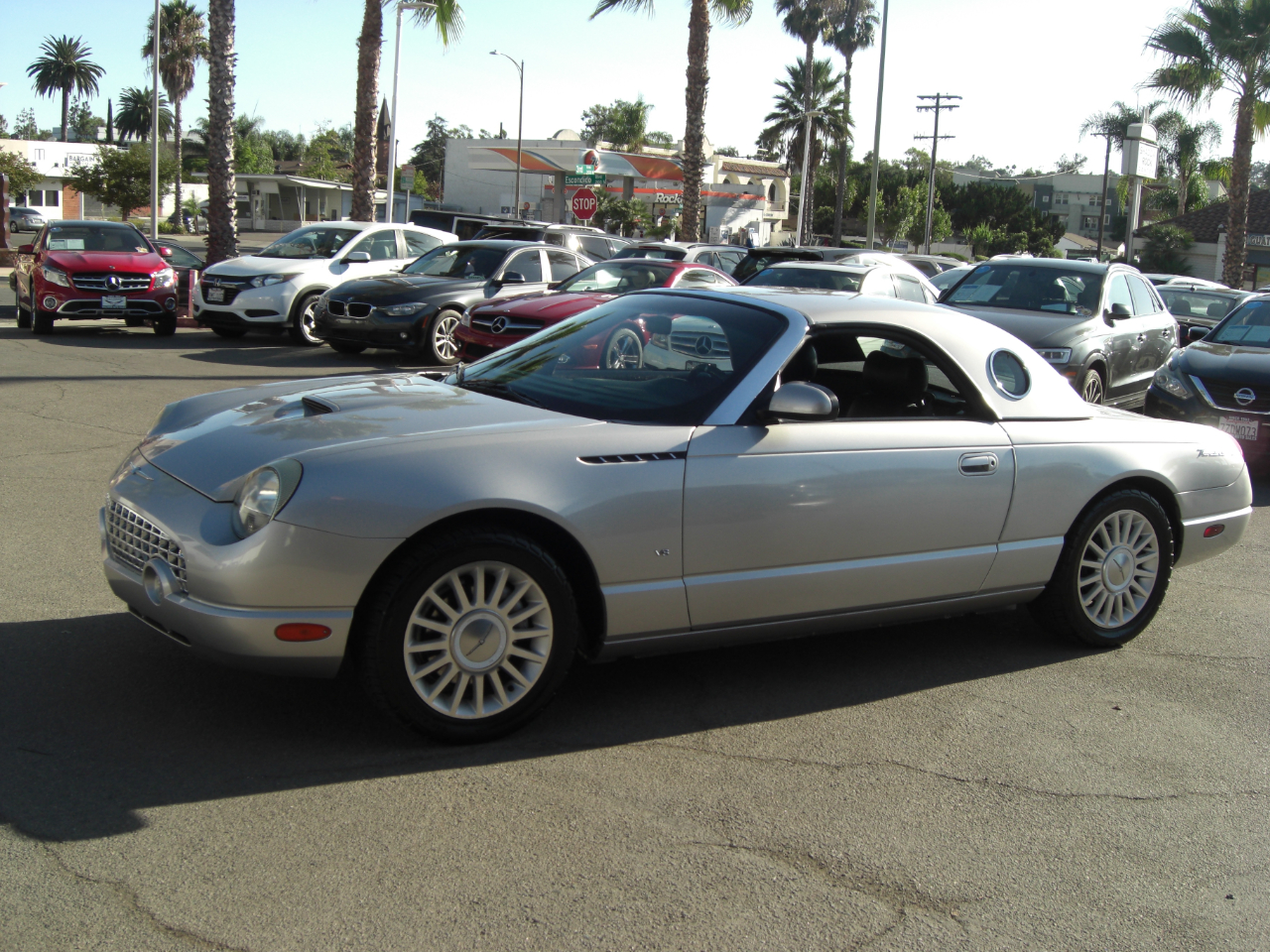 Ford Thunderbird 2dr Convertible Premium 2004 Ford Thunderbird 2dr Convertible Premium 2004