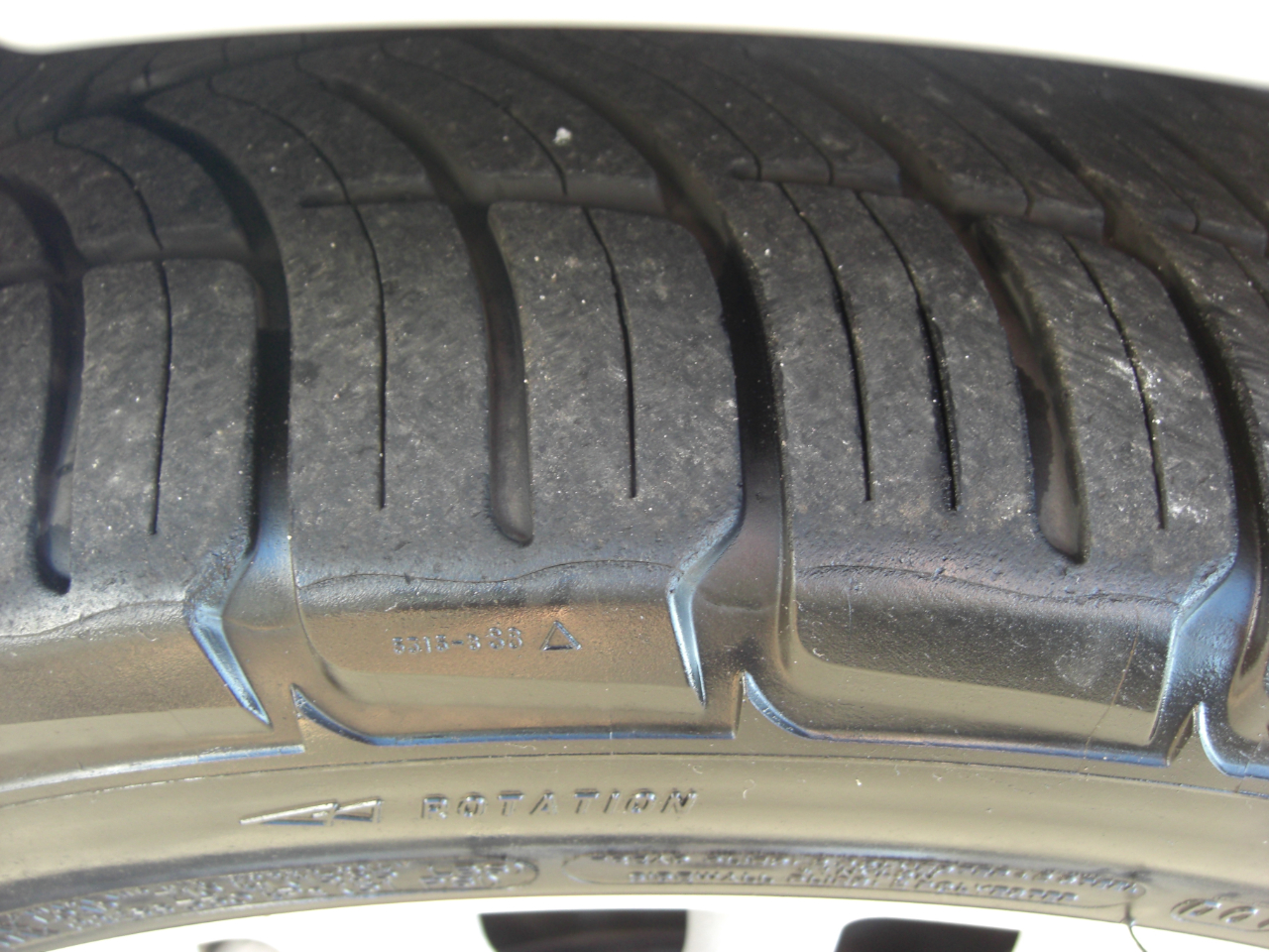 Ford Thunderbird 2dr Convertible Premium 2004 Ford Thunderbird 2dr Convertible Premium 2004