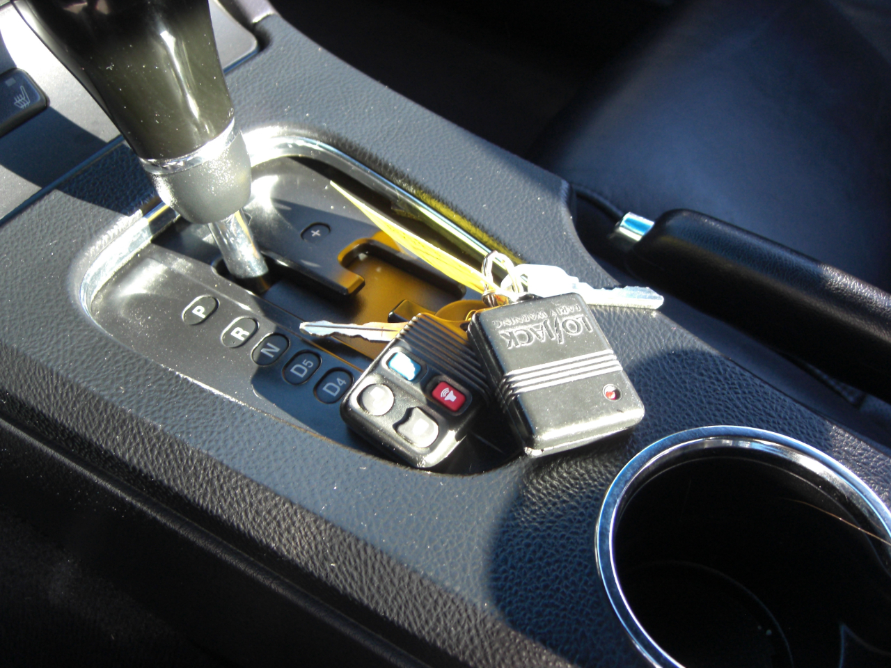 Ford Thunderbird 2dr Convertible Premium 2004 Ford Thunderbird 2dr Convertible Premium 2004