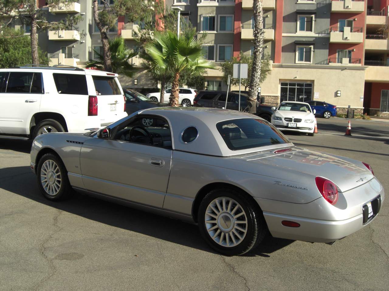Ford Thunderbird 2dr Convertible Premium 2004 Ford Thunderbird 2dr Convertible Premium 2004