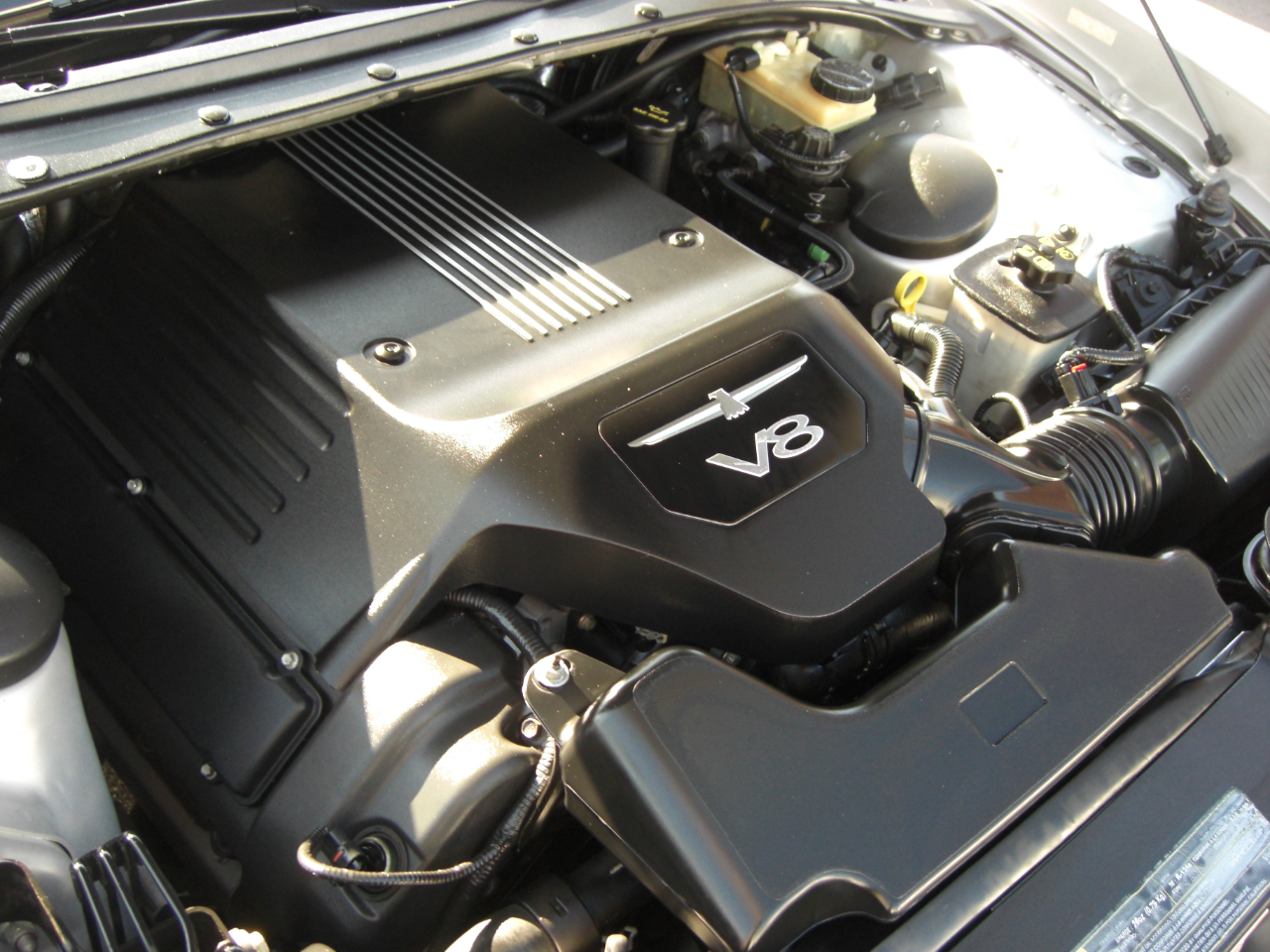 Ford Thunderbird 2dr Convertible Premium 2004 Ford Thunderbird 2dr Convertible Premium 2004