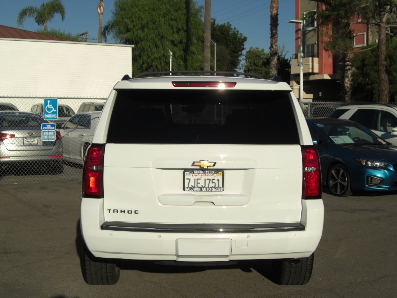 2015 Chevrolet Tahoe LTZ photo 12