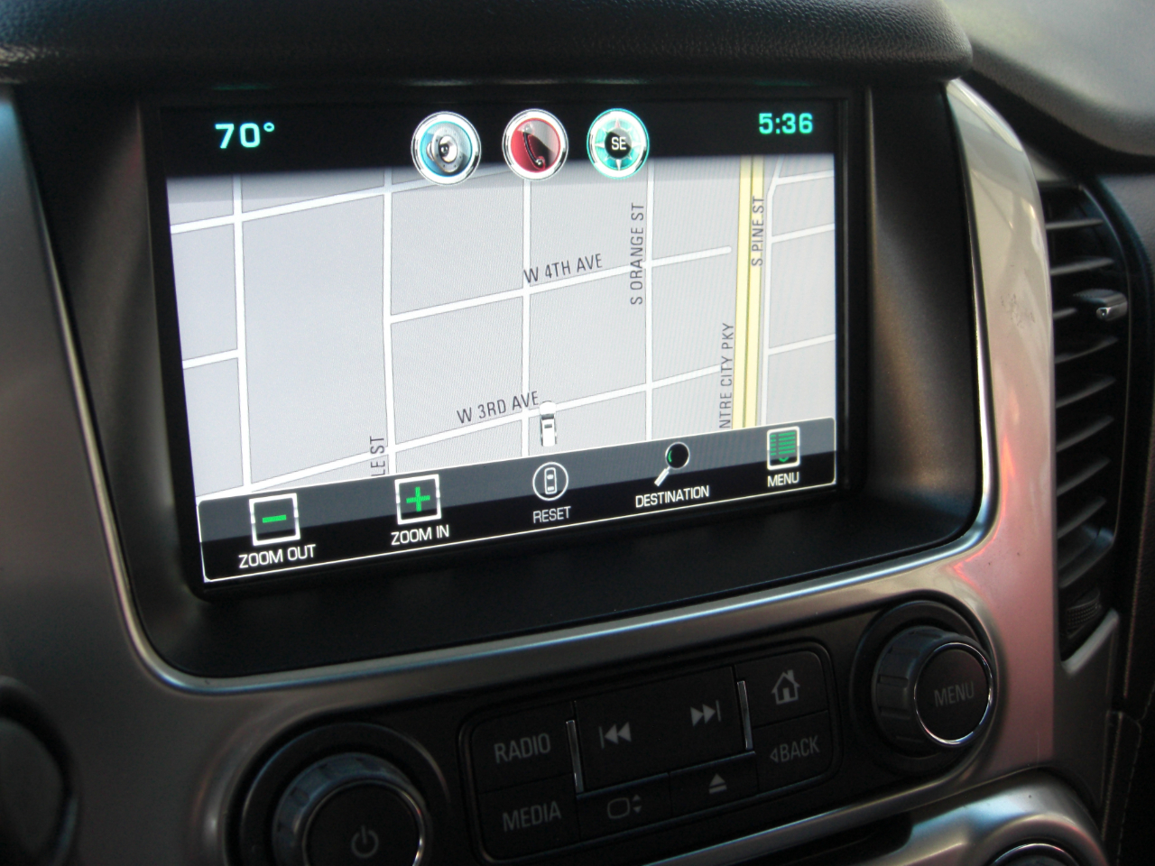 2015 Chevrolet Tahoe LTZ photo 25