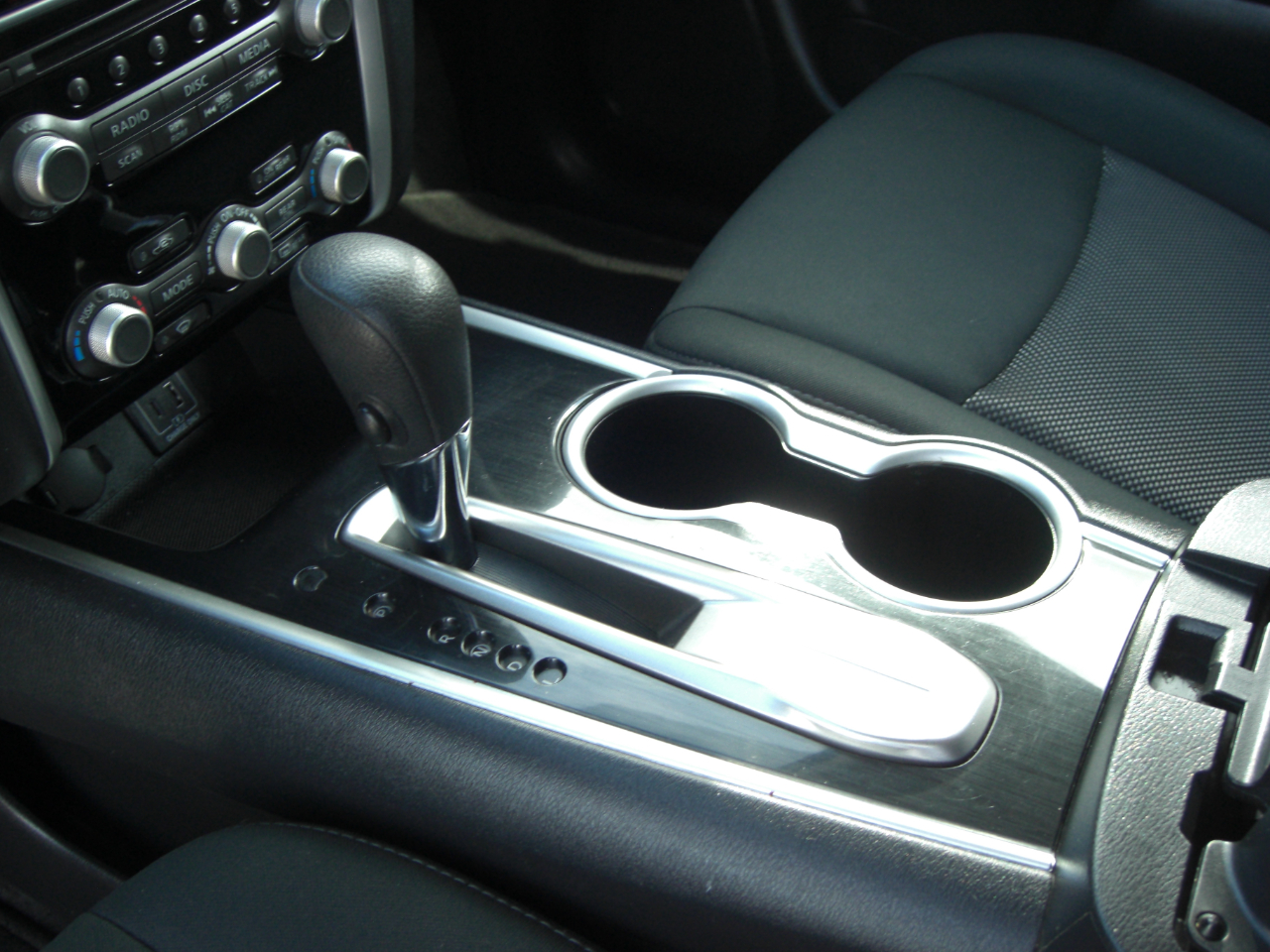 Nissan Pathfinder FWD S 2020