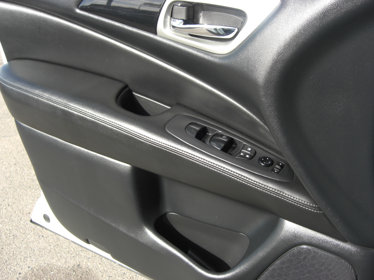 Nissan Pathfinder FWD S 2020