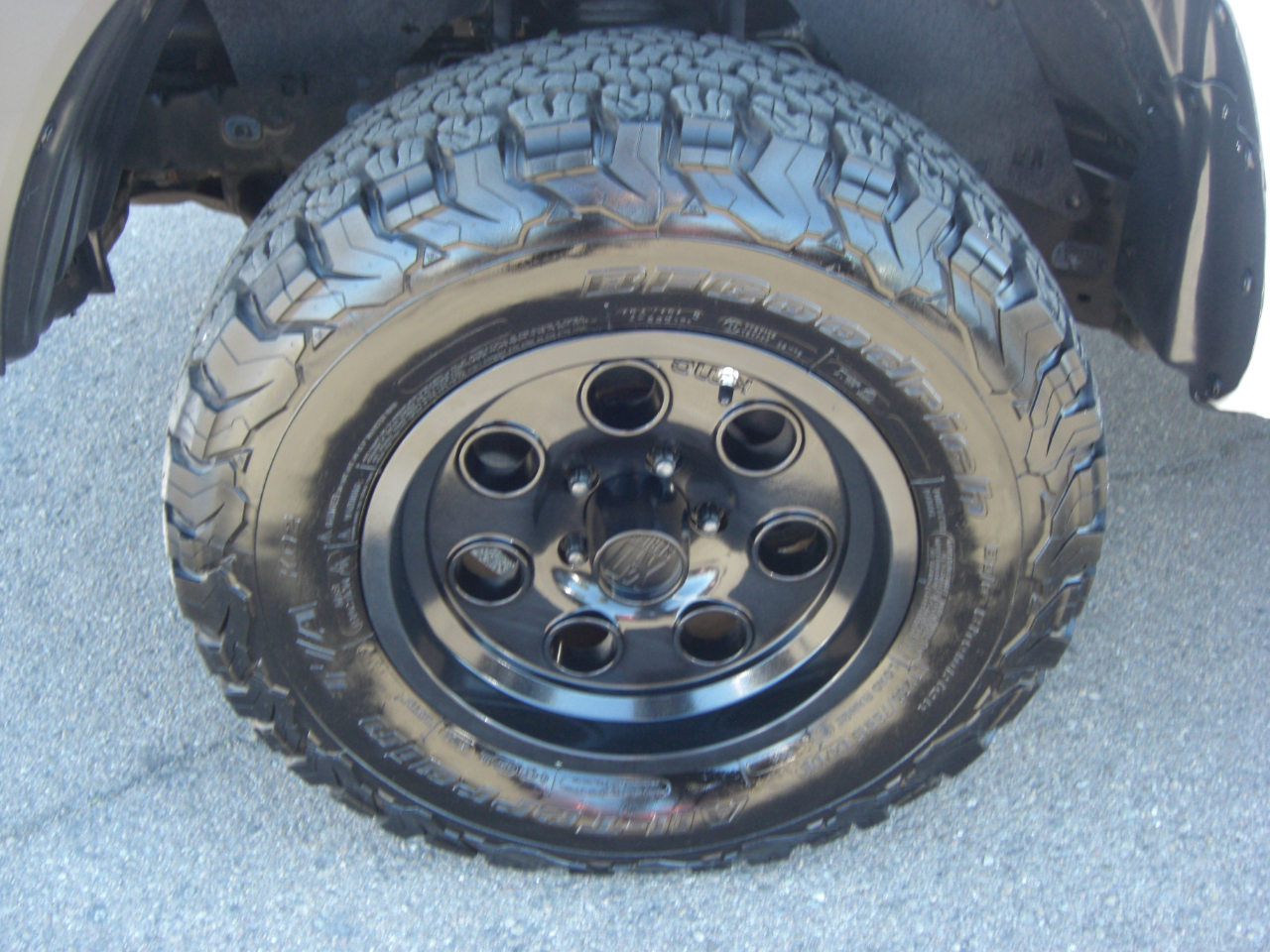 Toyota Tacoma 2WD Reg Cab I4 AT (Natl) 2012