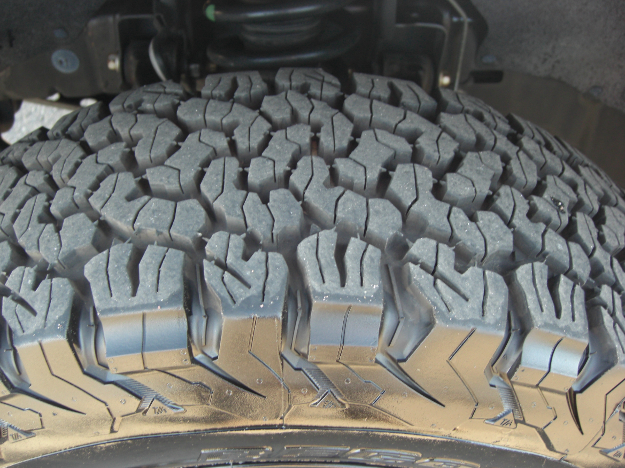 Toyota Tacoma 2WD Reg Cab I4 AT (Natl) 2012