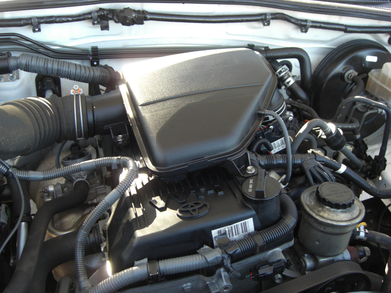 Toyota Tacoma 2WD Reg Cab I4 AT (Natl) 2012