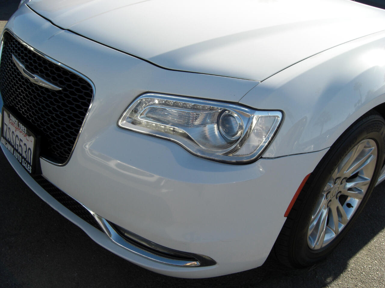 Chrysler 300 4dr Sdn 300C RWD 2016