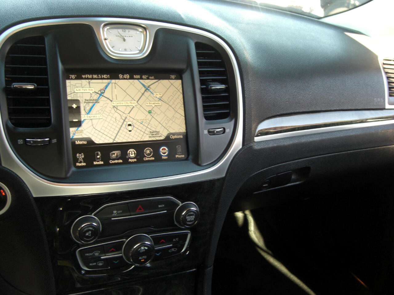 Chrysler 300 4dr Sdn 300C RWD 2016