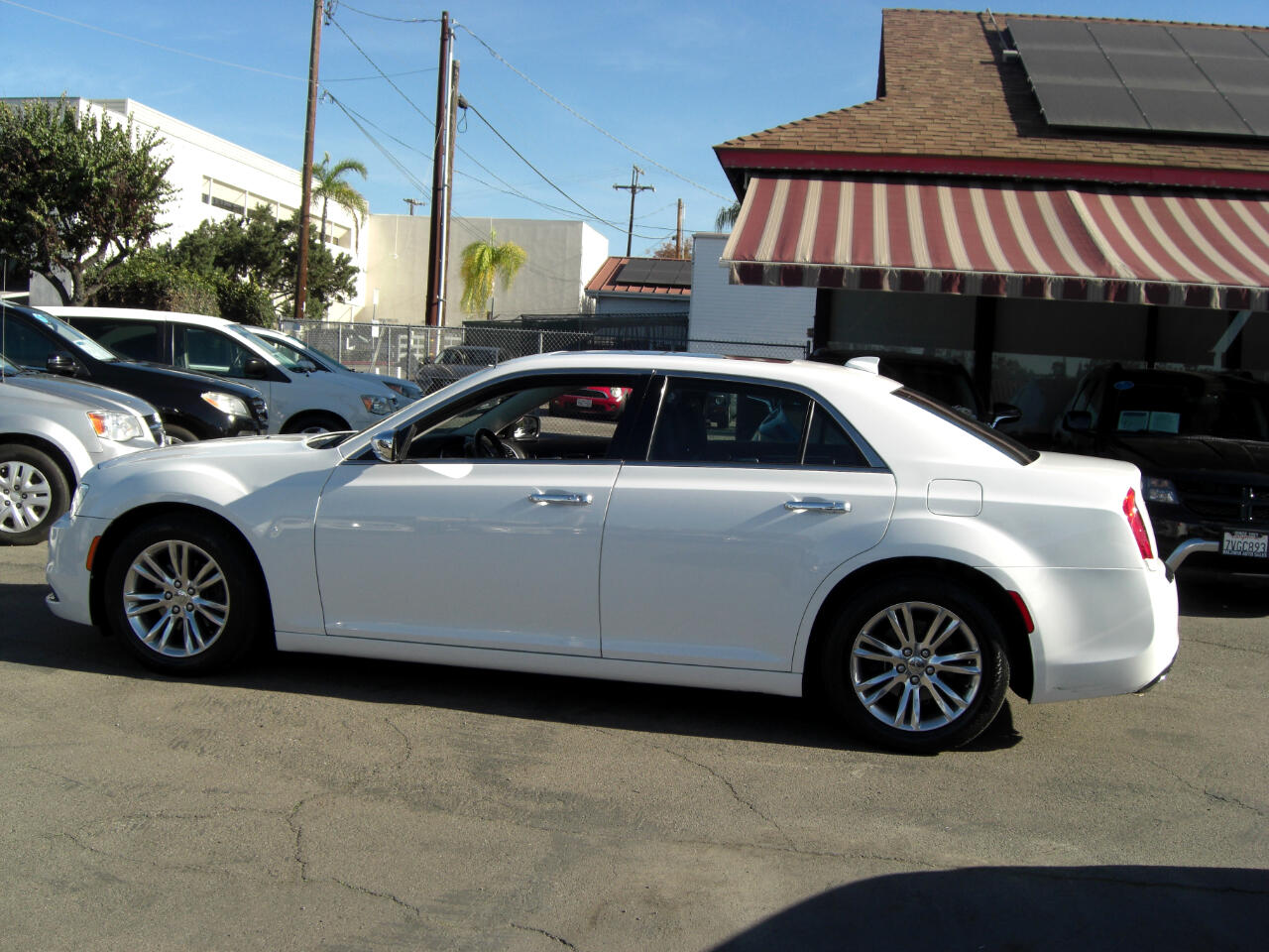 Chrysler 300 4dr Sdn 300C RWD 2016