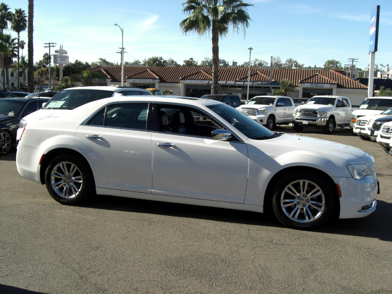 Chrysler 300 4dr Sdn 300C RWD 2016