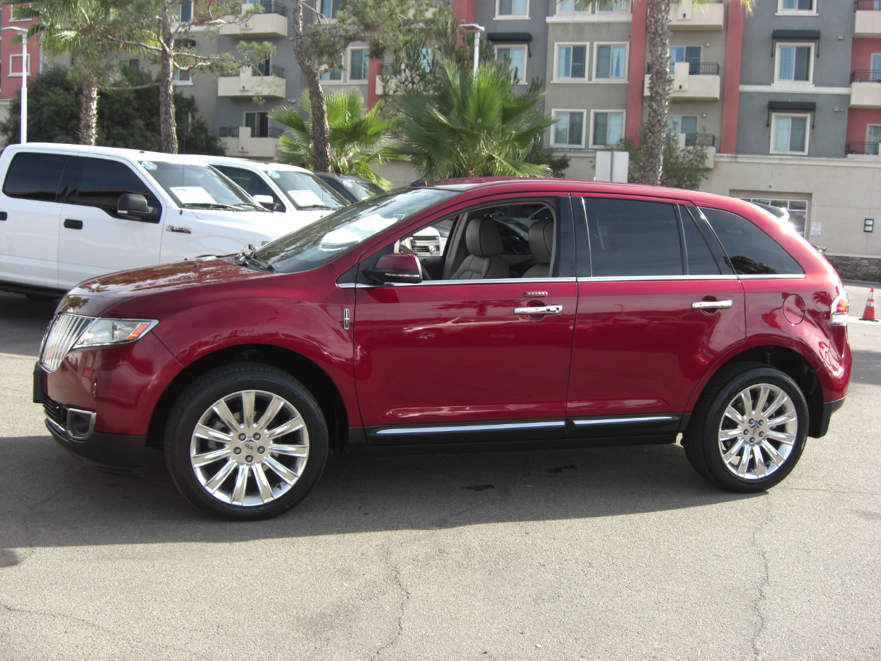Lincoln MKX FWD 4dr 2013