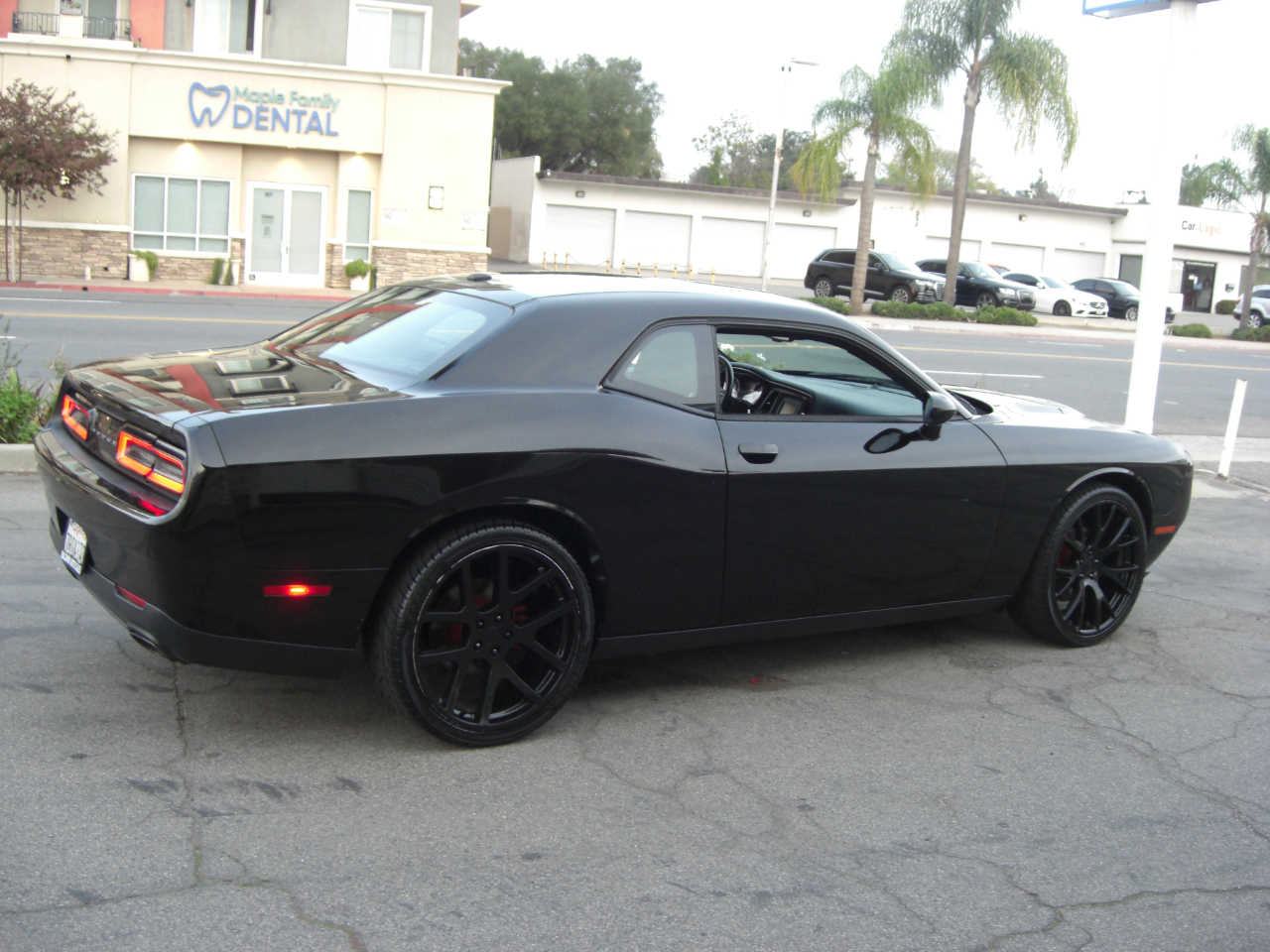 Dodge Challenger 2dr Cpe SXT 2016