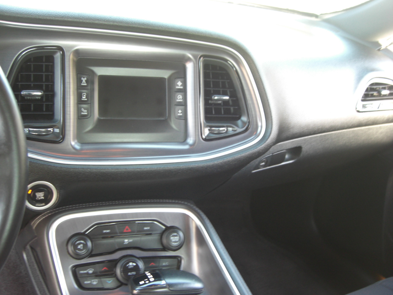 Dodge Challenger 2dr Cpe SXT 2016