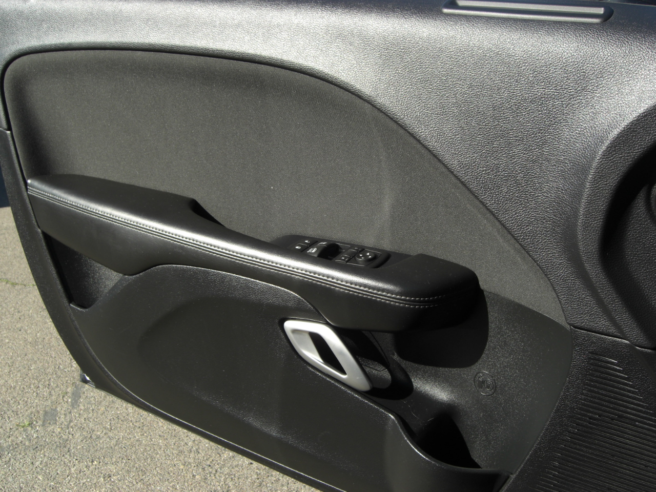 Dodge Challenger 2dr Cpe SXT 2016