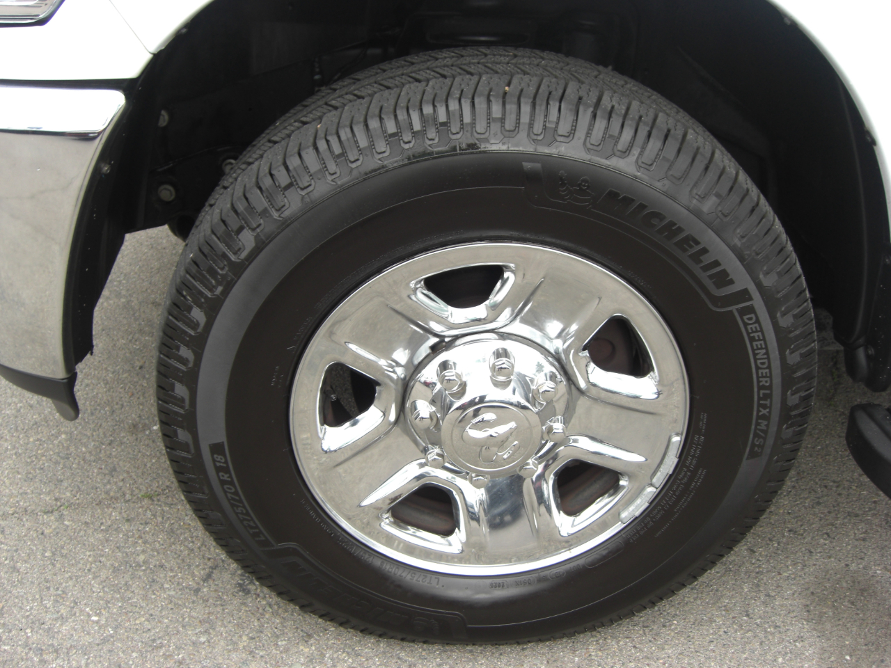 RAM 2500 Tradesman 4x2 Reg Cab 8' Box 2018