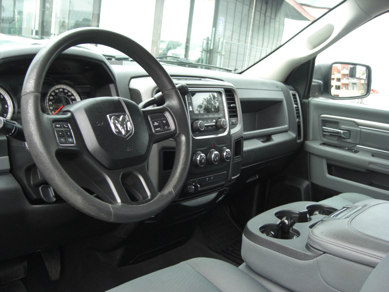 RAM 2500 Tradesman 4x2 Reg Cab 8' Box 2018