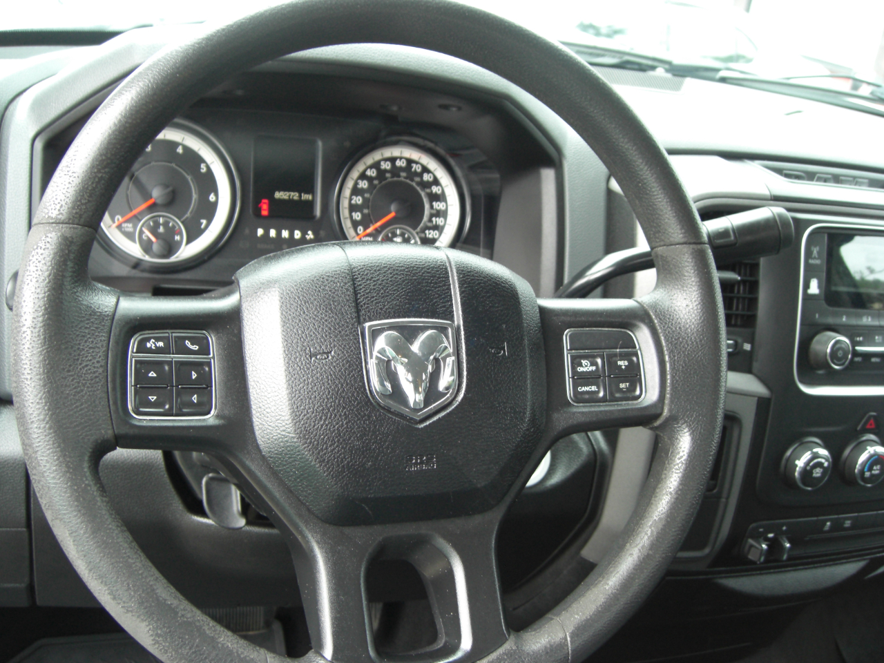 RAM 2500 Tradesman 4x2 Reg Cab 8' Box 2018