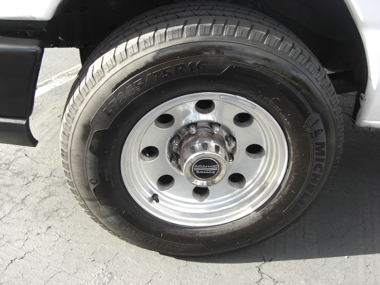 Ford Econoline Cargo Van E-350 Super Duty Ext Commercial 2012