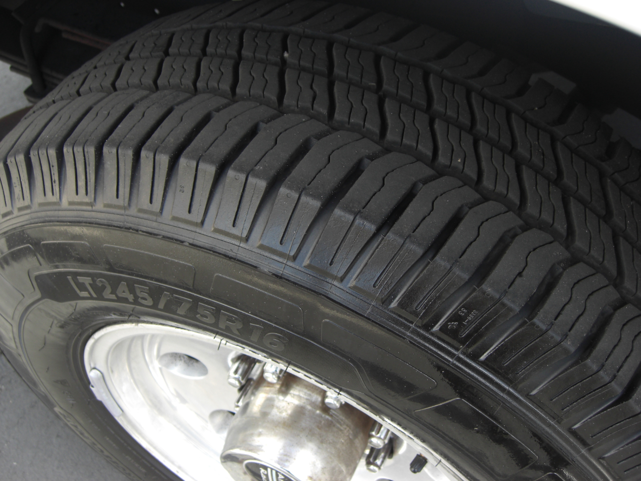 Ford Econoline Cargo Van E-350 Super Duty Ext Commercial 2012